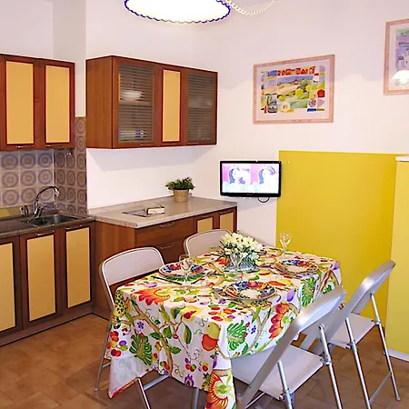 Apartament Argo *